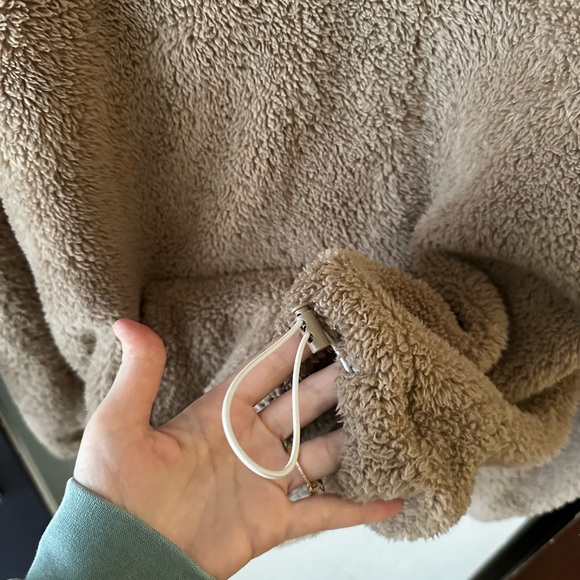 SO | Sherpa pullover - Beige - Picture 6 of 9